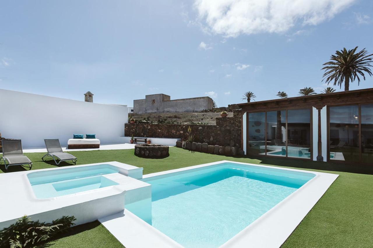 Hotelito Rural Flor De Timanfaya ティナホ エクステリア 写真