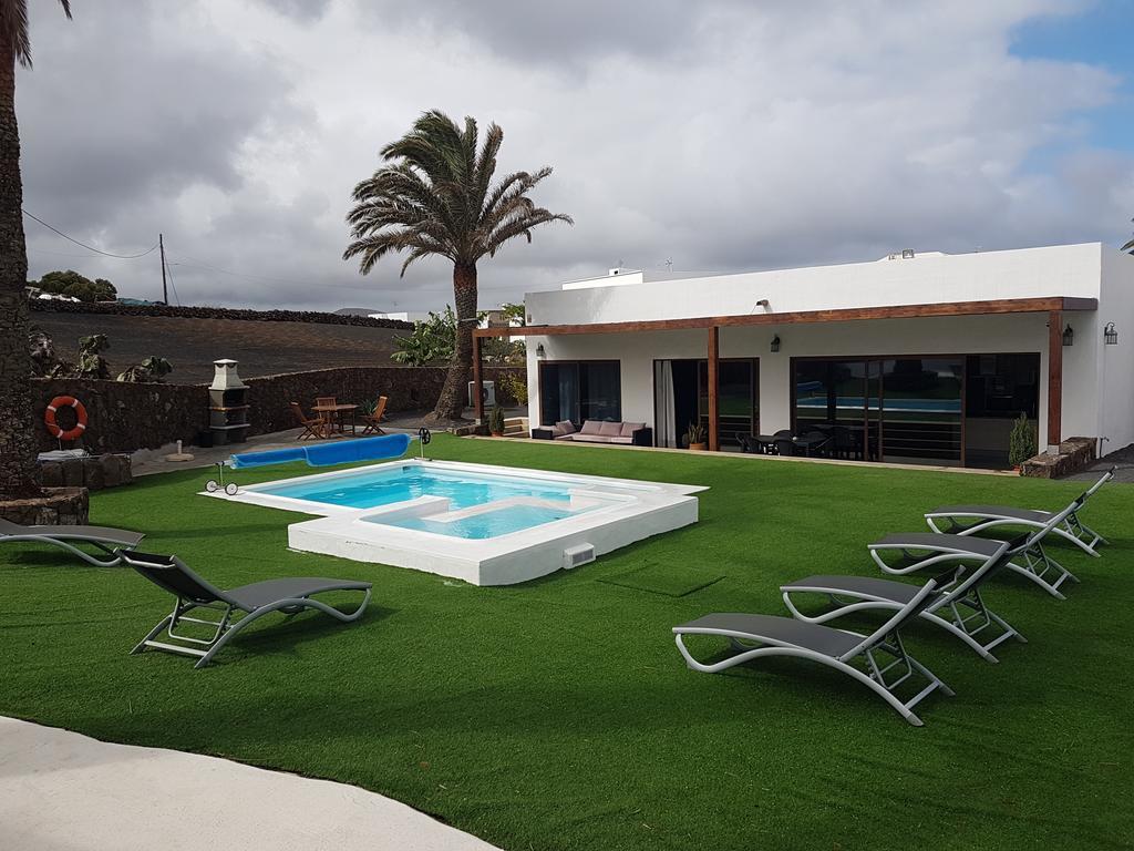 Hotelito Rural Flor De Timanfaya ティナホ エクステリア 写真