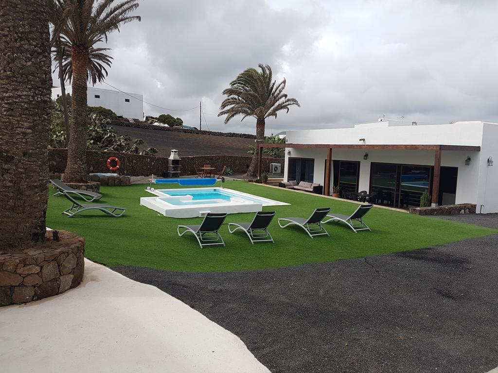 Hotelito Rural Flor De Timanfaya ティナホ エクステリア 写真
