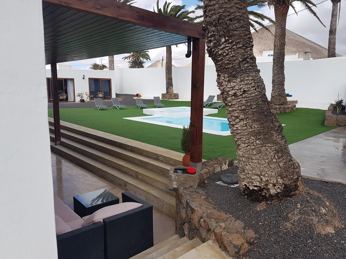 Hotelito Rural Flor De Timanfaya ティナホ エクステリア 写真